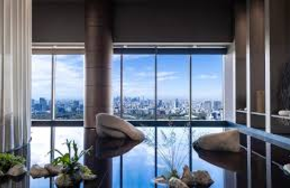 FOUR SEASONS Otemachi